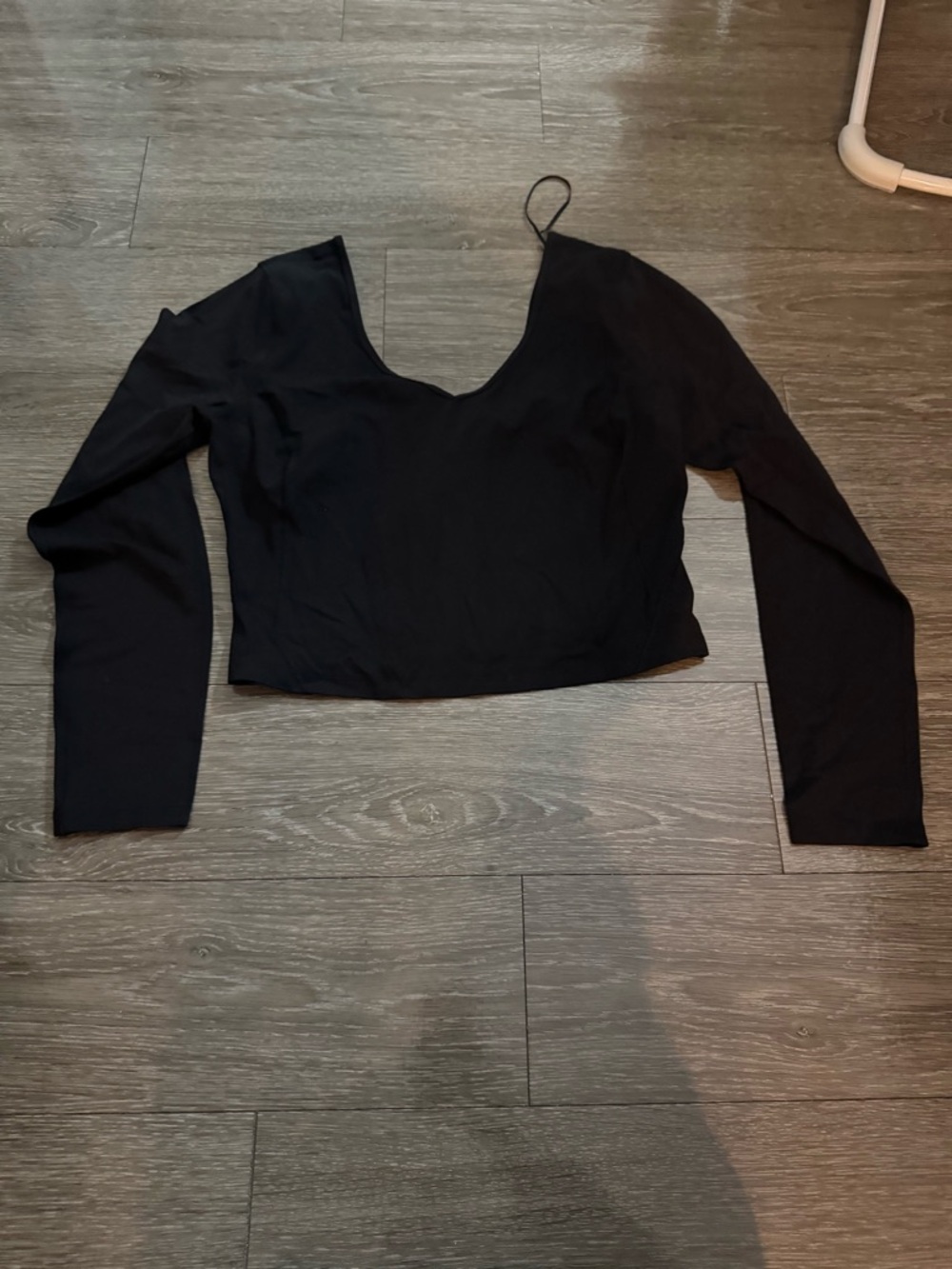 lululemon athletica Black V-Neck Long-Sleeve Cropped Top